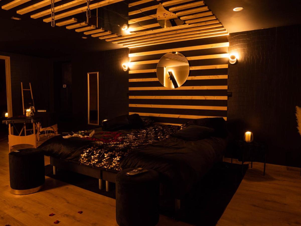 Douceur Du Charme - Love-Room A Charmes Entre Epinal Et Nancy Екстериор снимка