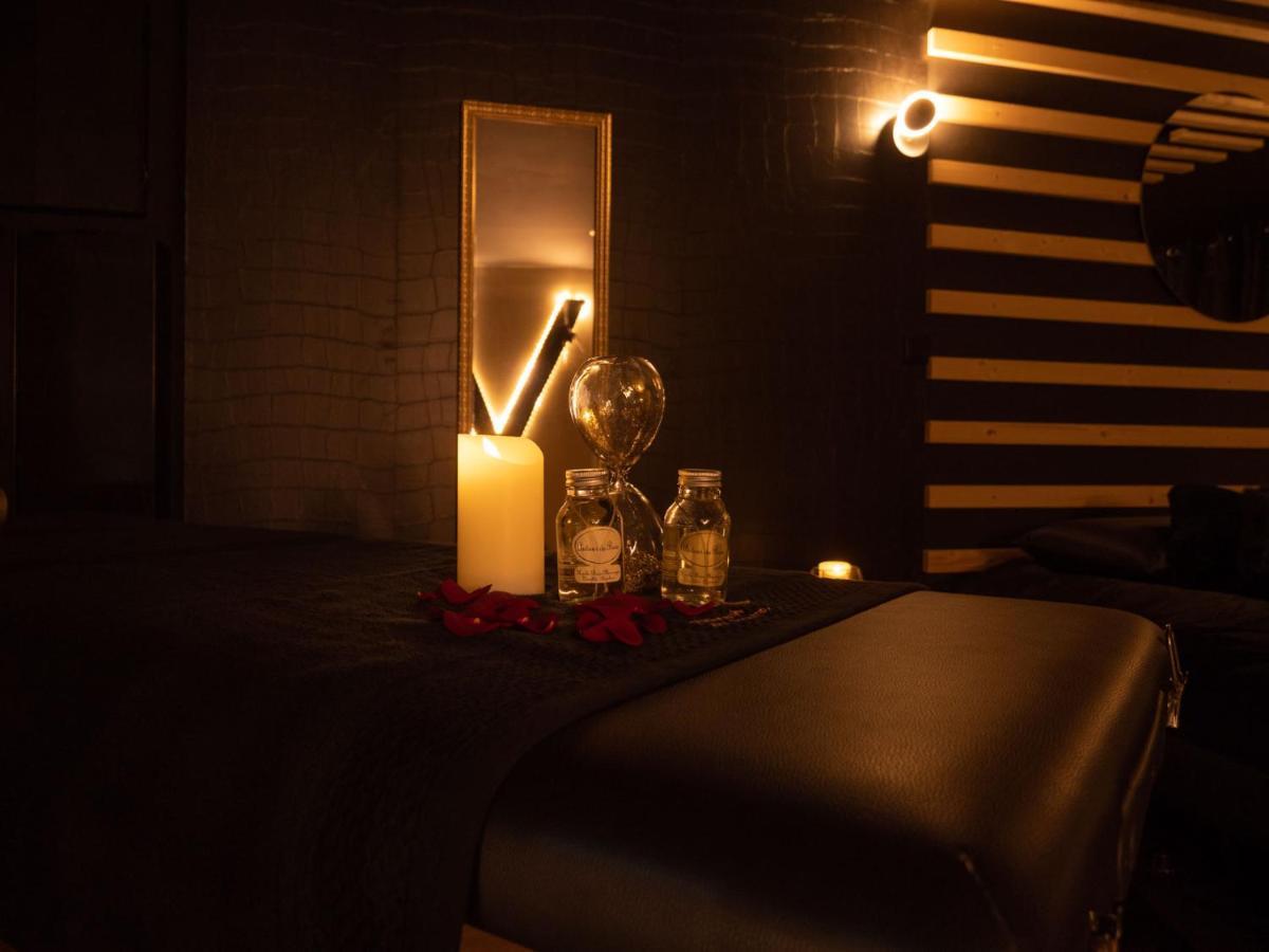 Douceur Du Charme - Love-Room A Charmes Entre Epinal Et Nancy Екстериор снимка